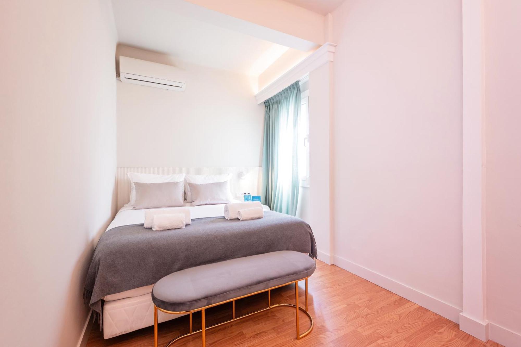 Sweett - Atic Eloi Apartment Барселона Екстериор снимка
